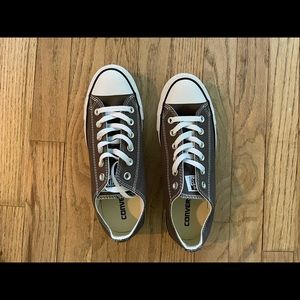 Grey converse all star. Brand new!